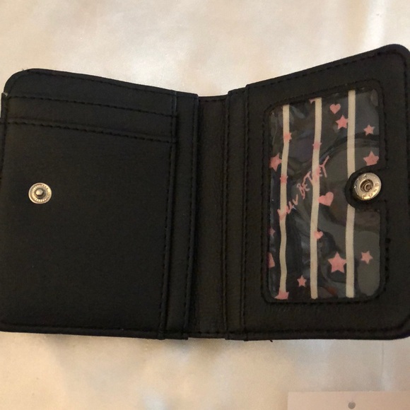 Betsey Johnson Luv Betsey Snap Card Wallet Black With Faux Pearl Bow Print NWT - Picture 12 of 16